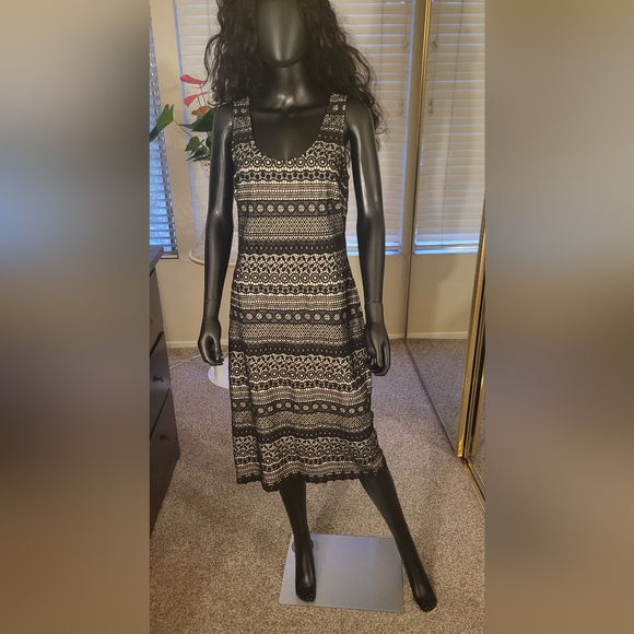 CeCe by Cynthia Steffe Sheath Dress - Picture 2 of 10